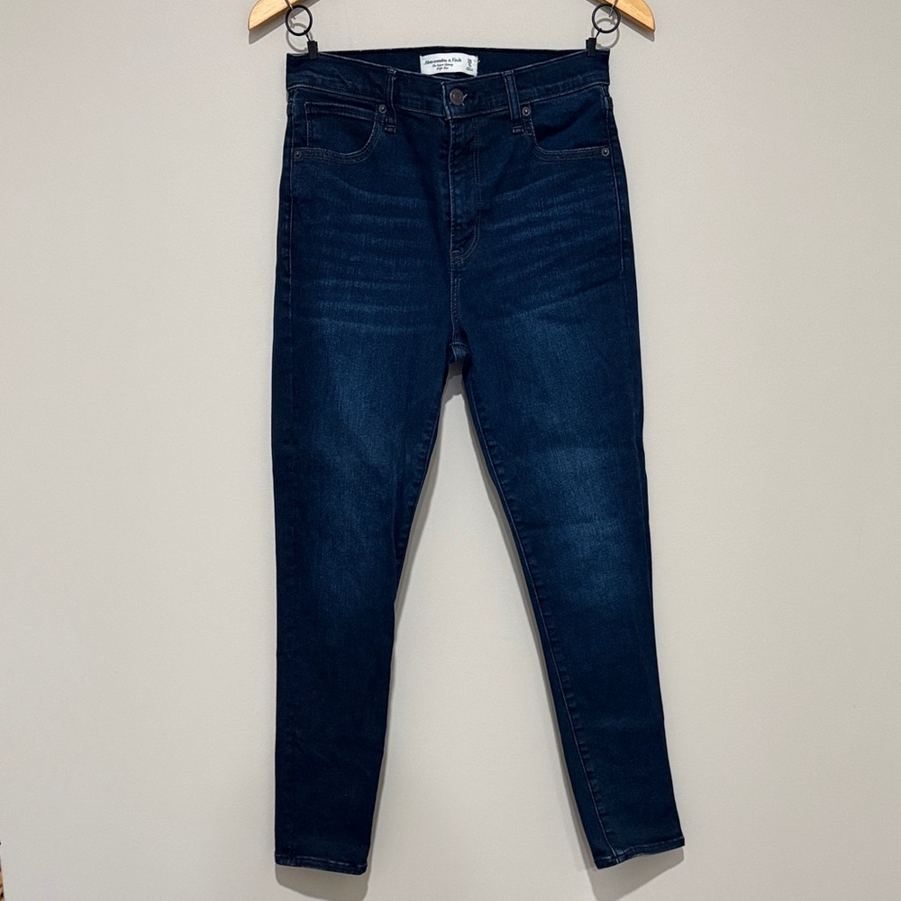 Abercrombie & Fitch Dark Blue Skinny Jeans